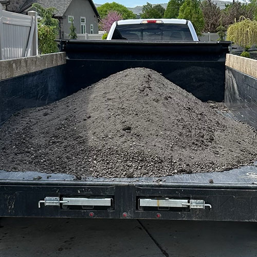 dirt on trailer